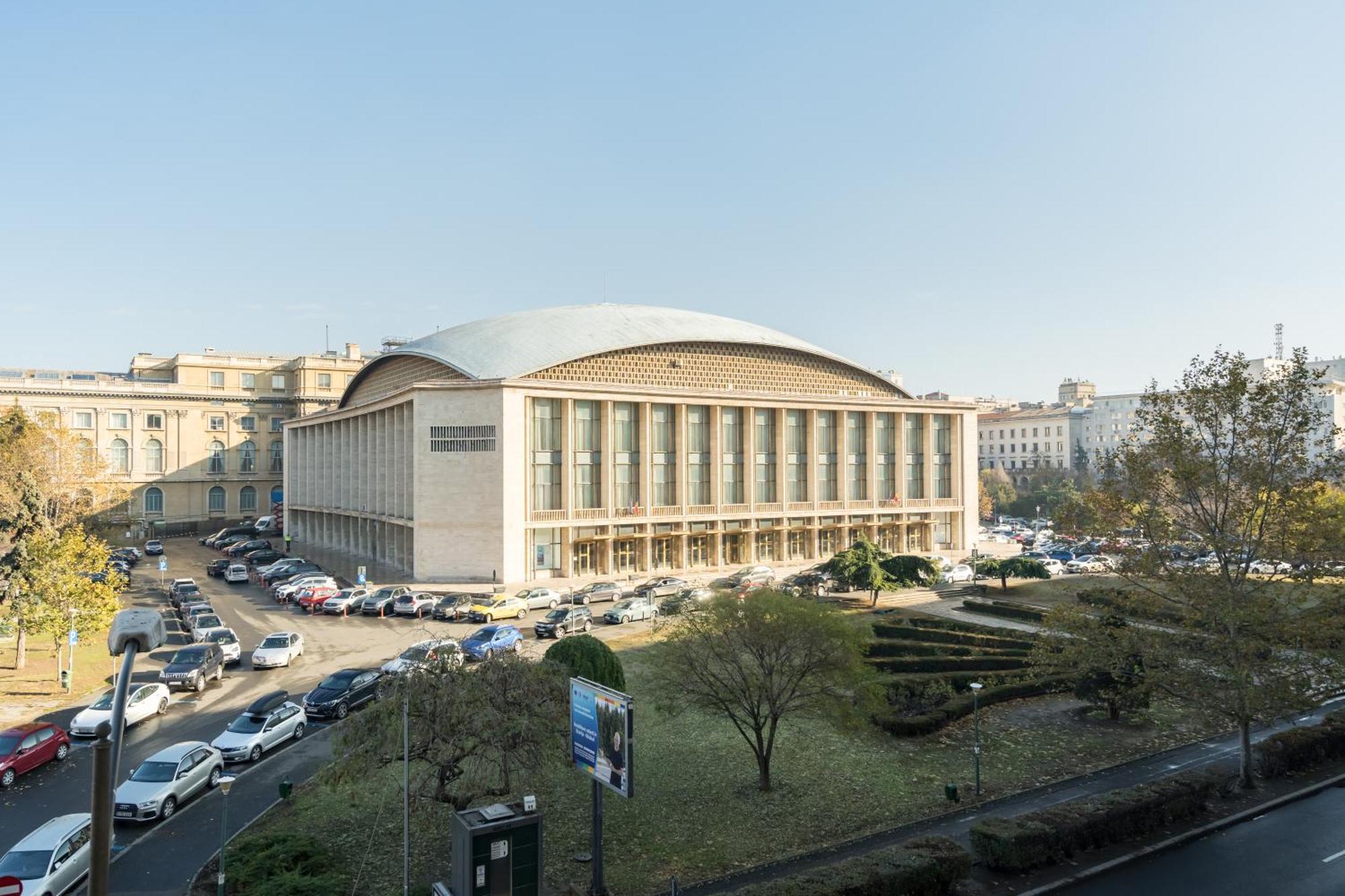 Chic Comfort 1Bdr With Landmark View - Concerthall Bucarest Extérieur photo
